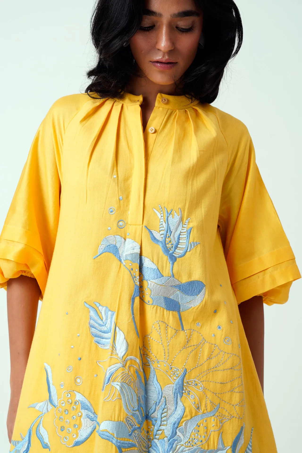 Canary Suvi Set - Embroidered Tunic   Pants