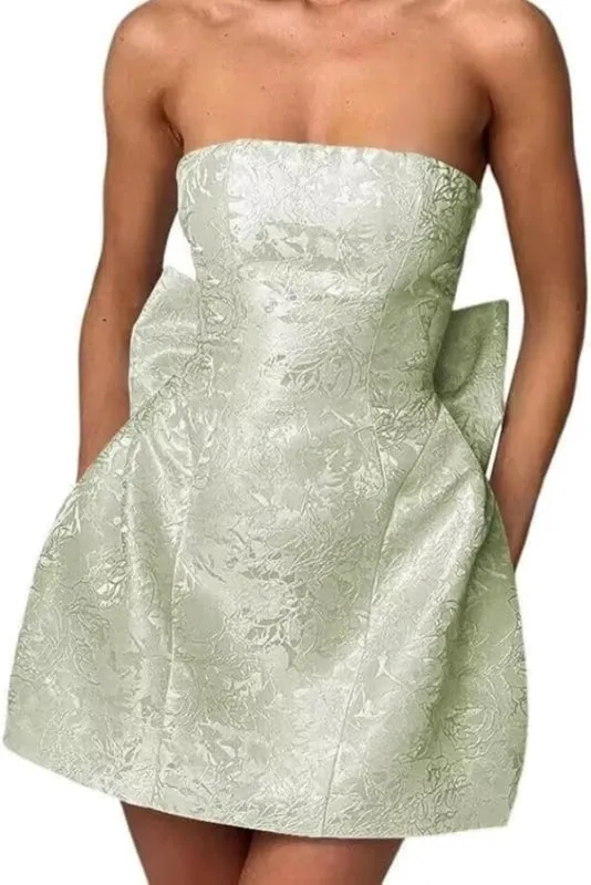 Charming Sleeveless Ruched Satin Floral Jacquard Mini Homecoming Dress with Bow
