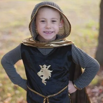 Great Pretenders Gold Knight Set