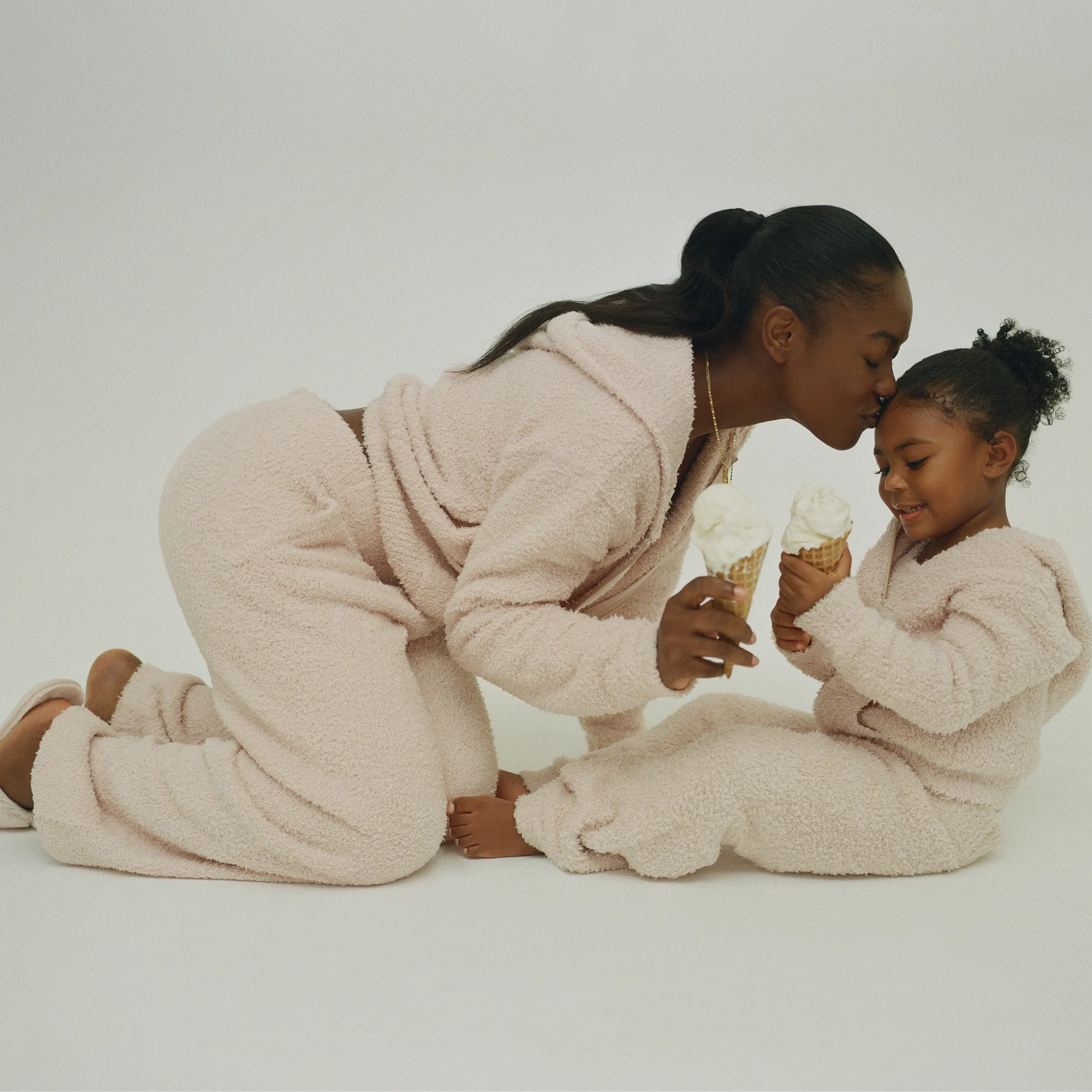KIDS COZY KNIT HOODIE | SMOKE