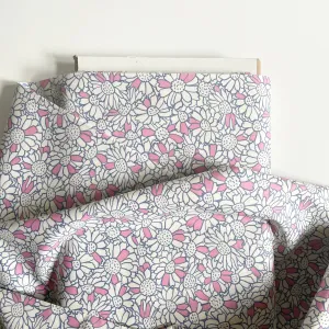 Paintbrush Studio : Pretty Petals - Pink